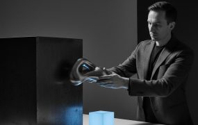 苹果顶尖设计师离职投身AI，这不仅是跳槽，更是给创业者的一个新风向