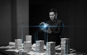 蚂蚁“灵光”AI助手上线3天冲榜第七，它能帮小老板们搞定哪些事？