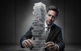 OpenAI董事会再震荡：萨默斯辞职，给AI创业者们敲响了什么警钟？