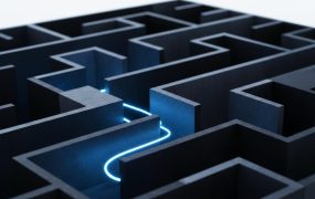 AI连奥数题都解了，对我们做小生意的启发在哪？