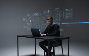 一个人就是一家公司？别焦虑了，先看看这个AI应用实战思路