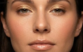 人像后期新高度：一键生成“夏日闪耀”高级感妆容，零基础打造电商级美妆大片