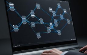 职场提效：会议纪要一键自动化生成，DeepSeek+N8N全流程实操方案