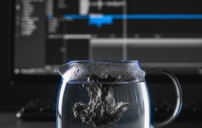 纯AI茶叶带货赛道实战系统：三种高效制作模式助力副业快速变现