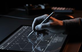 Coze智能体短视频剪辑：一键生成情感混剪视频的自动化方案