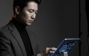 [免费占星项目拆解] 测测APP拉新变现全流程SOP：蓝海赛道冷启动，实测高收益转化方案