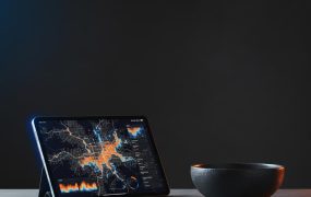 餐饮实体店外卖运营全攻略：美团/饿了么新店30天爆单实战方案