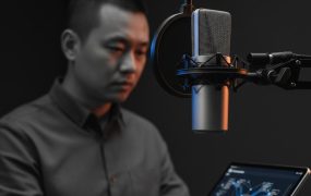 抖音直播变现课：一人直播起号全链路，普通人月入5位数的变现方案