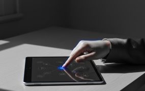 服装人发光计划6.0：服装私域文案与IP打造全攻略，实现不销而销的高转化方案