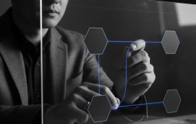 Coze工作流全实战教程：零代码搭建AI Agent，实现自媒体内容批量自动化产出