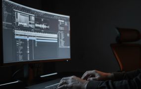 AI爆款视频YouTube变现起号训练营：从0实现10天800万播放的实操方案