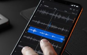 视频号分成计划：情感赛道全流程实战教程，AI助力批量起号与变现