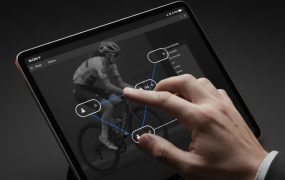 AI骑行美女私域变现玩法：高颜值素材全自动化产出，零基础实现当日变现