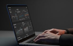 自然流随心推全方位课程：直播间起号投放全流程实操方案