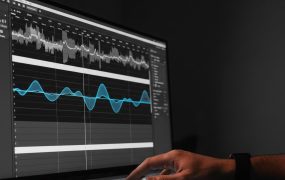 AI视频制作实操课：抖音爆款视频量产与变现全流程解决方案