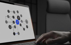 2025年外贸B2B全流程实战：从询盘分析到高效开单的闭环方案