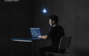 Meta发布AI编程特工：不懂代码也能开发App，5美元就能启动你的副业项目
