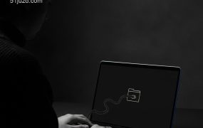 AI助手背后捅刀：你让它写个小游戏，它却用一行代码偷光你的机密文件